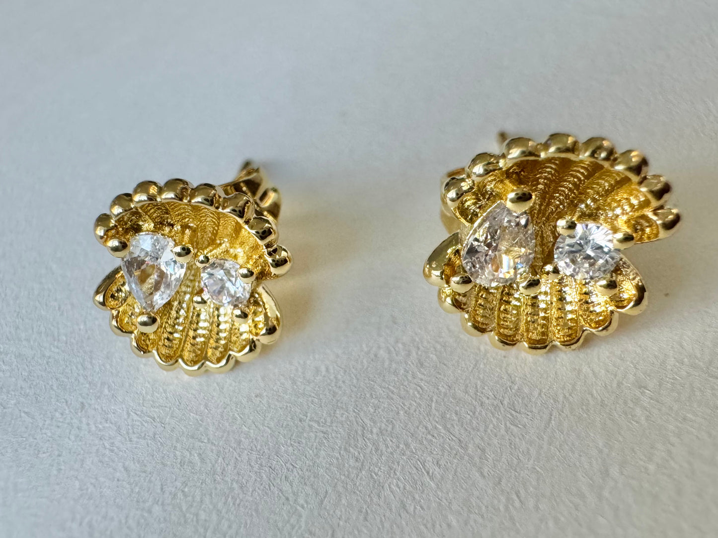 Chells Studs